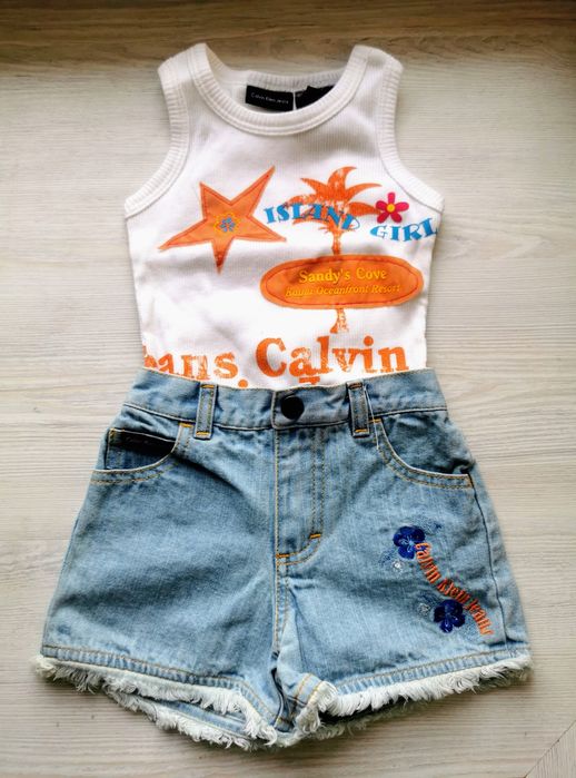Komplet: top i spodenki dziewczęce Calvin Klein Jeans oryginalne, haft