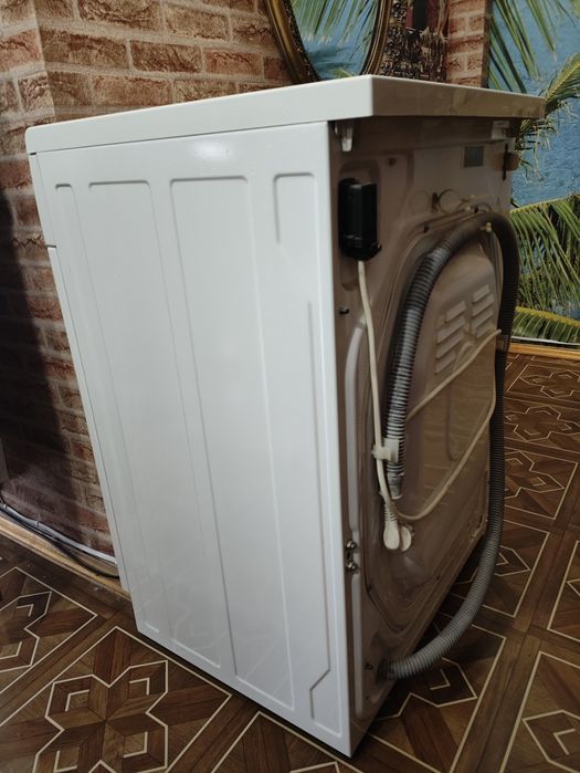 Стиральная машинка indesit