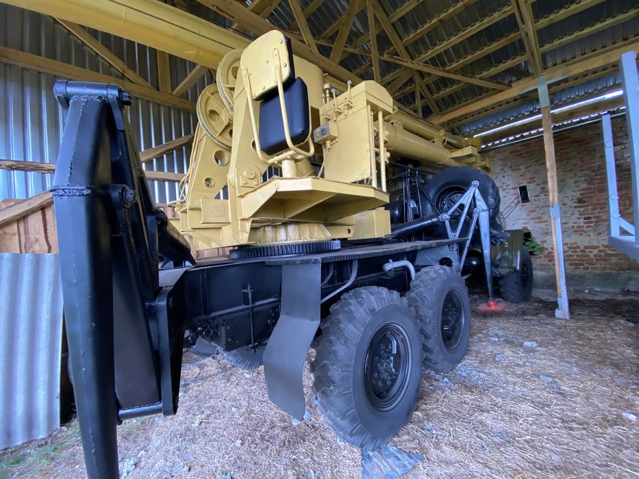 Зил 131 Автовишка 17 м