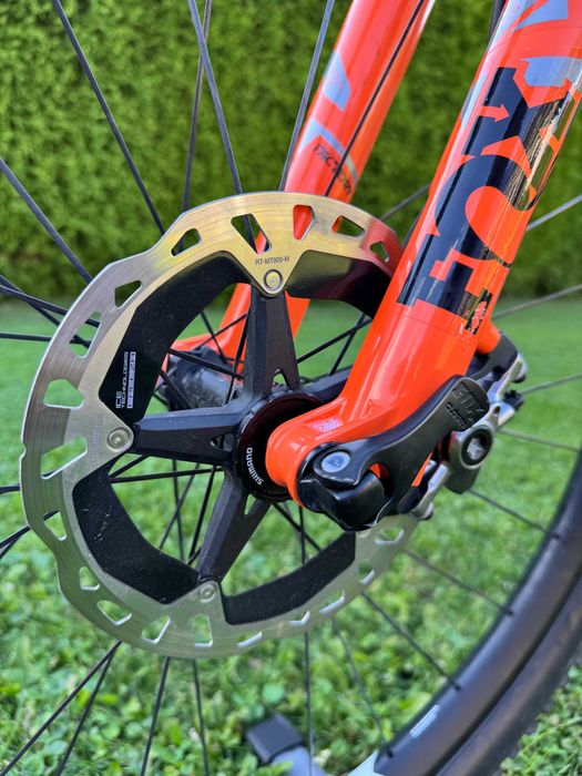 CANYON - Exceed CF SLX MVDP - M07501H23F0330