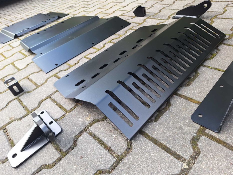 osłona płyta stalowa pod silnik podwozia Jeep Grand Cherokee WH 30 CRD