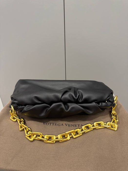 Сумка Bottega Veneta чорного кольору