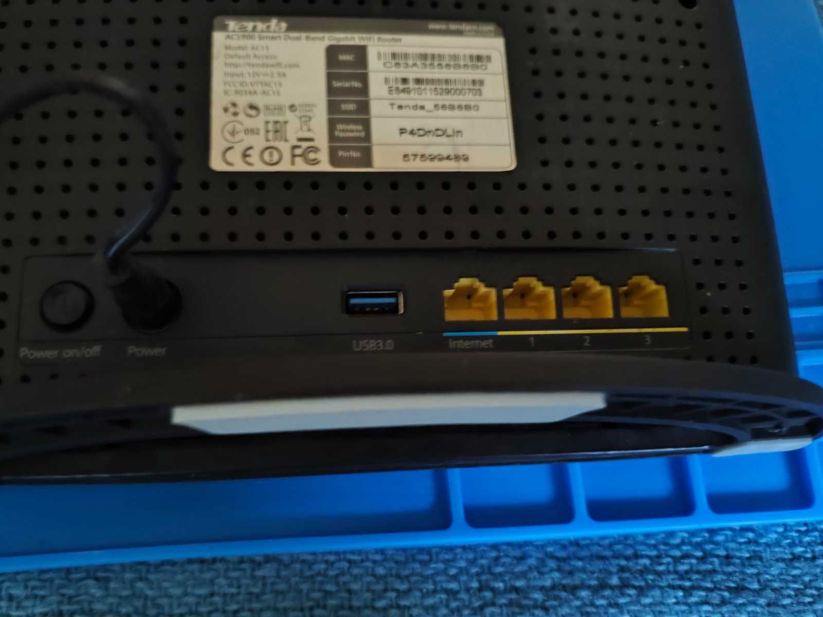 роутер Tenda AC15