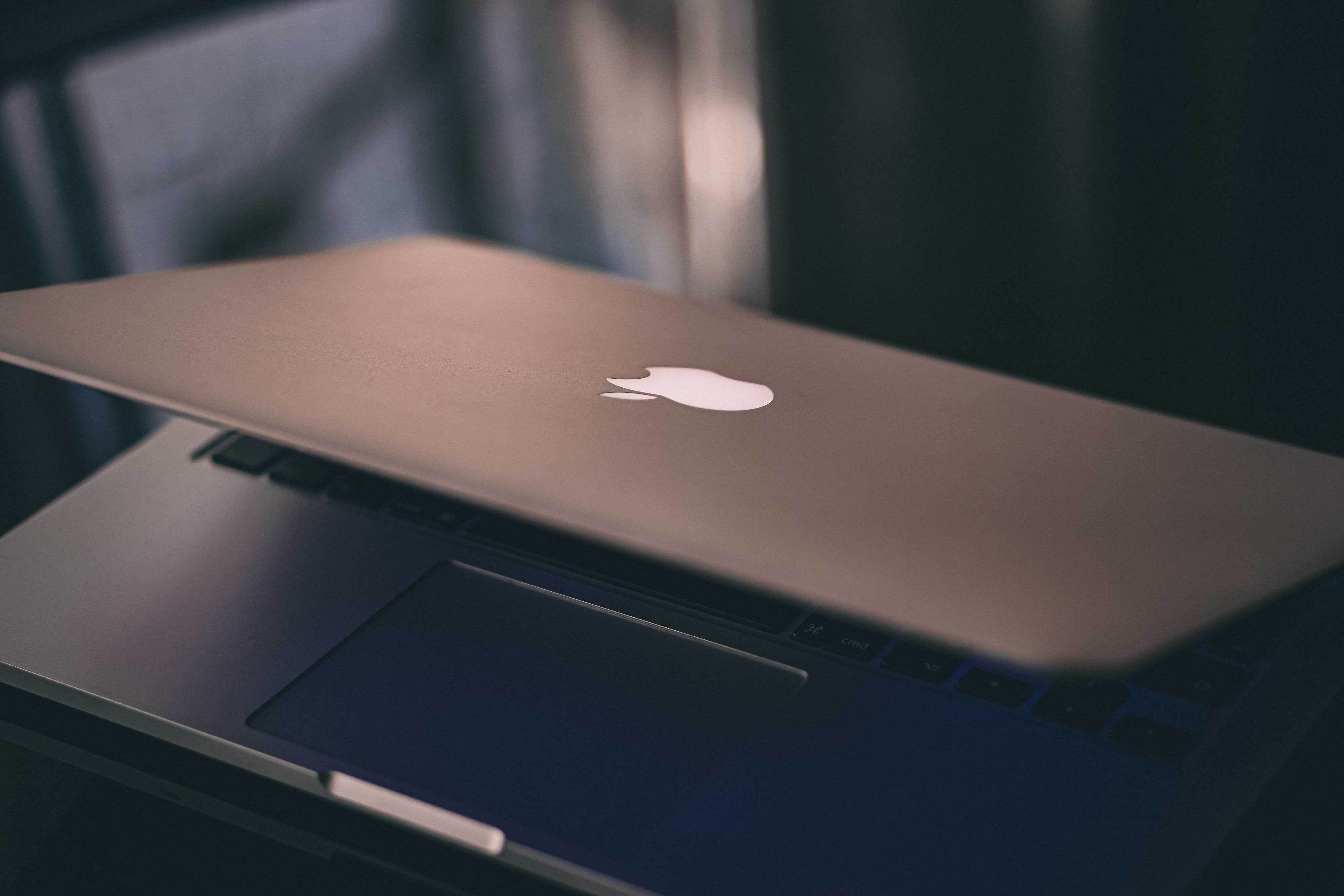 Apple Macbook Pro 13 Retina (2015) - ótimo estado