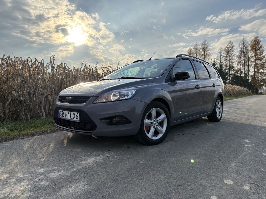 Ford focus 2010 Rok kombi diesel on Nardo Grey