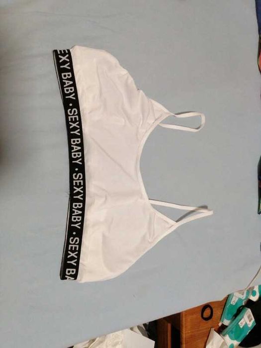 Lingerie branca e preta