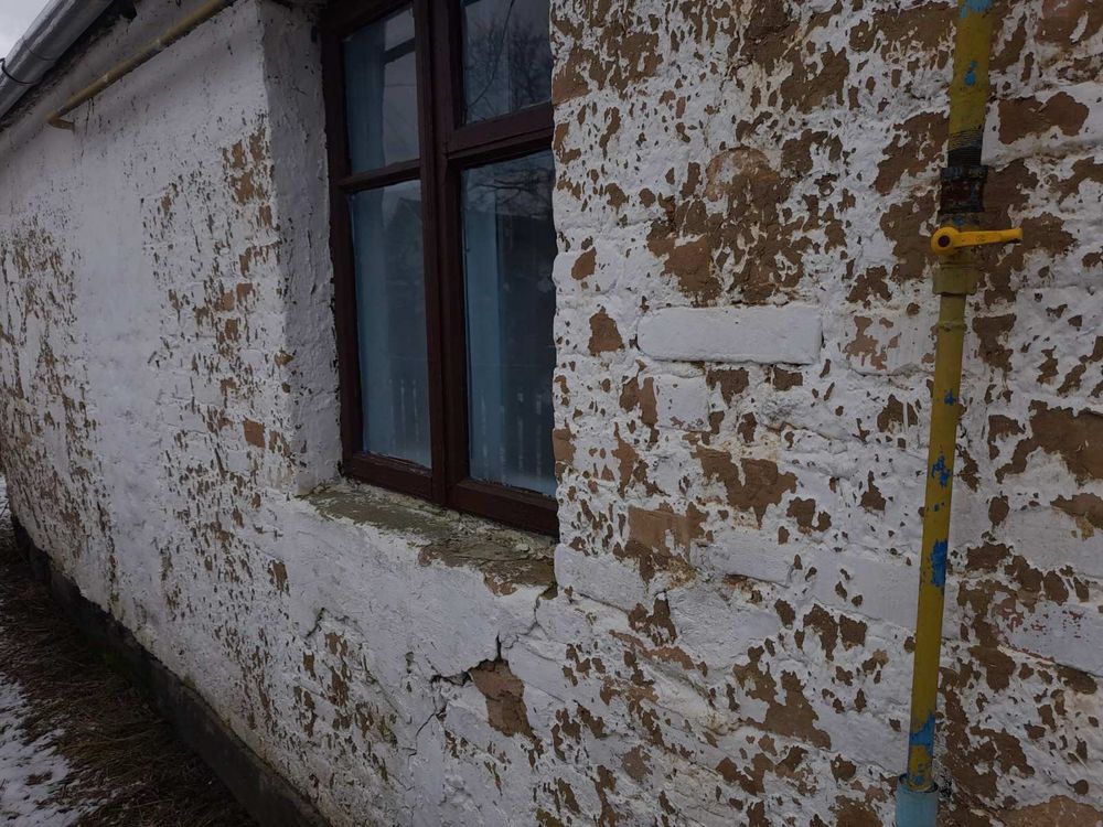 Продам Будинок у місті Полонному з газом та грубою можлива Оренда