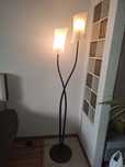 Lampa stojąca do salonu