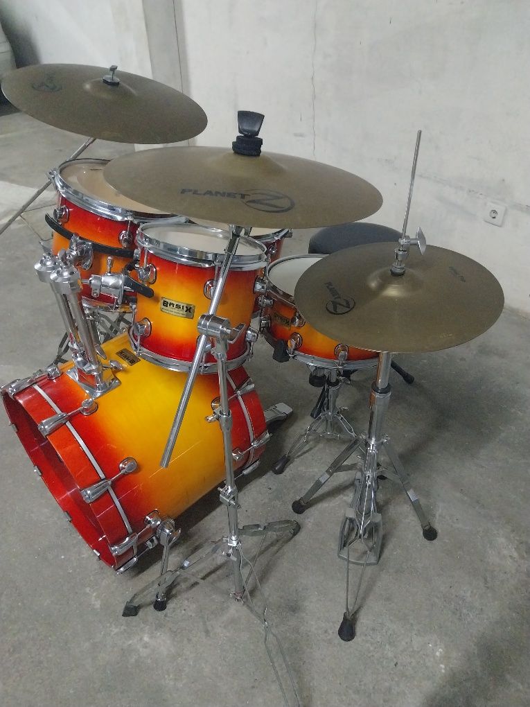 Vendo bateria completa