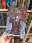 Cienie tożsamości Brandon Sanderson
