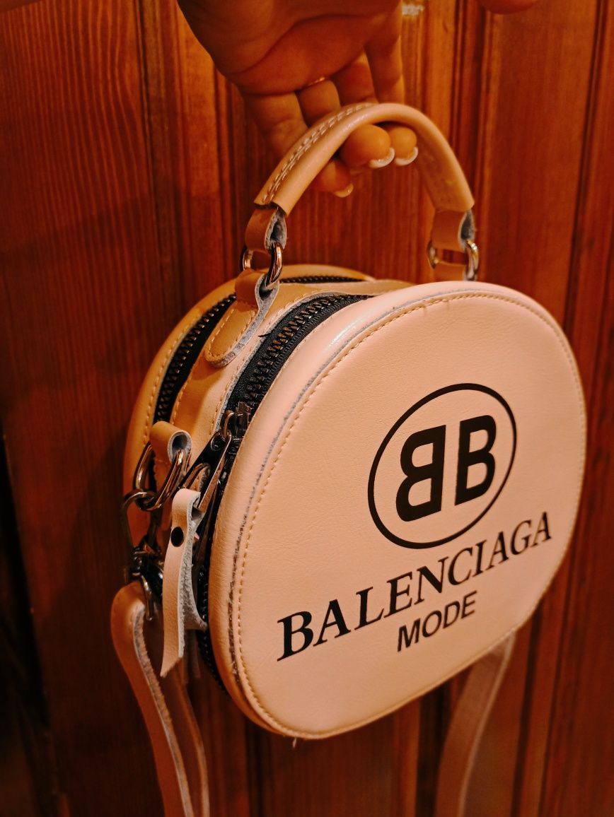 Жіноча шкіряна сумка Balenciaga