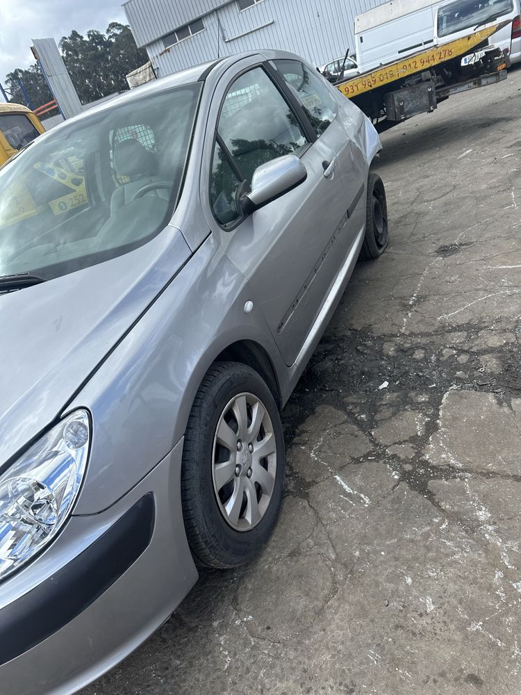 Peugeot 307 1.4 hdi ano 2005 para peças