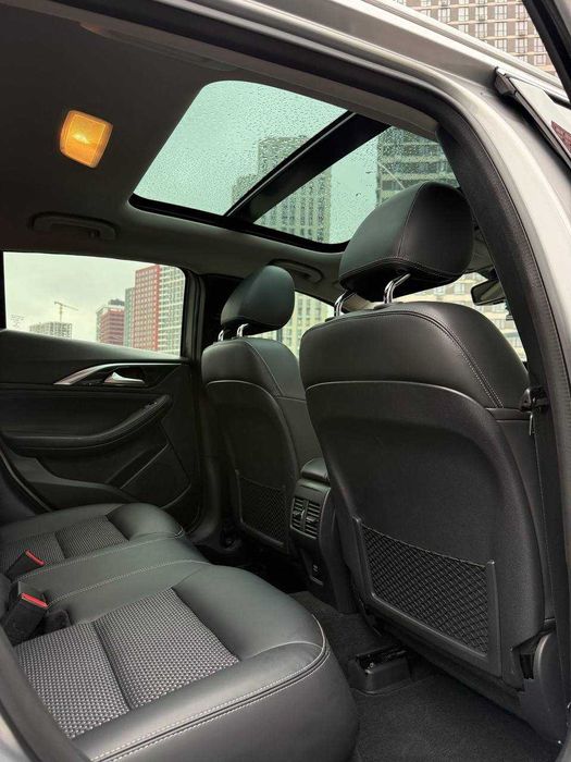 Продаж Infiniti QХ30