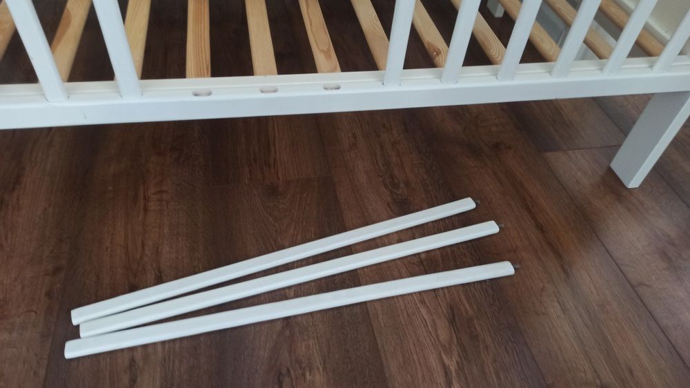 Łóżeczko dziecięce 120x60 Woodies + materac