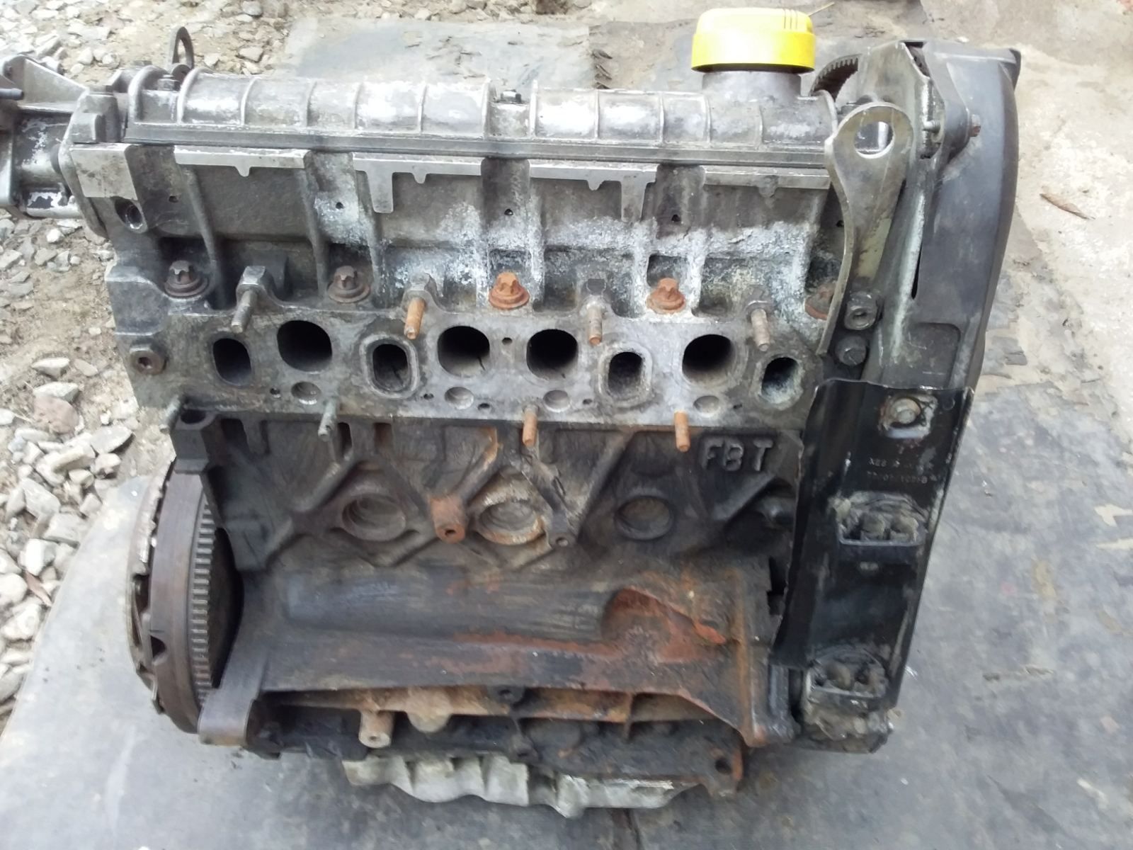 Двигун Renault Kangoo по запчастинах