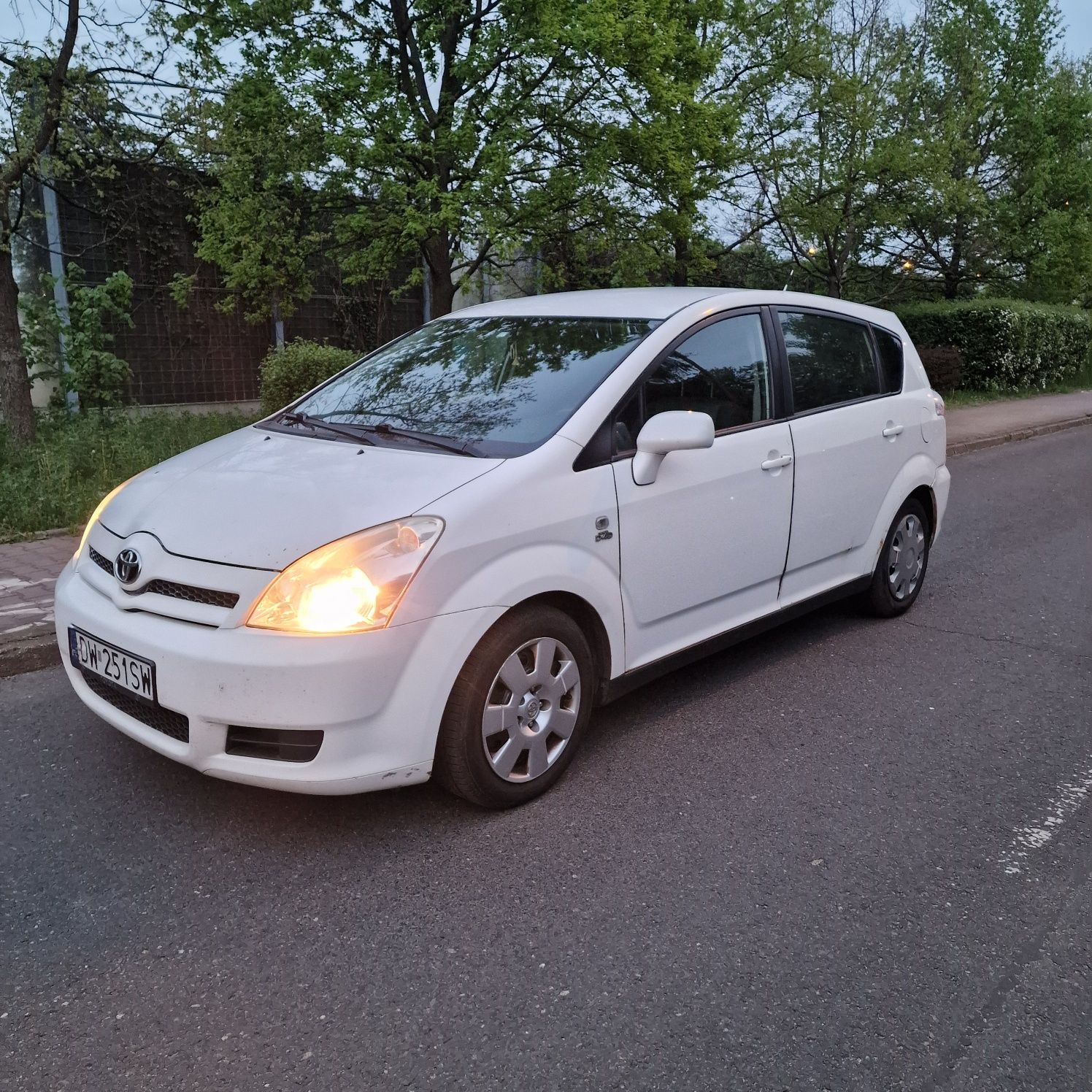 Toyota corolla verso 2.0 diesel