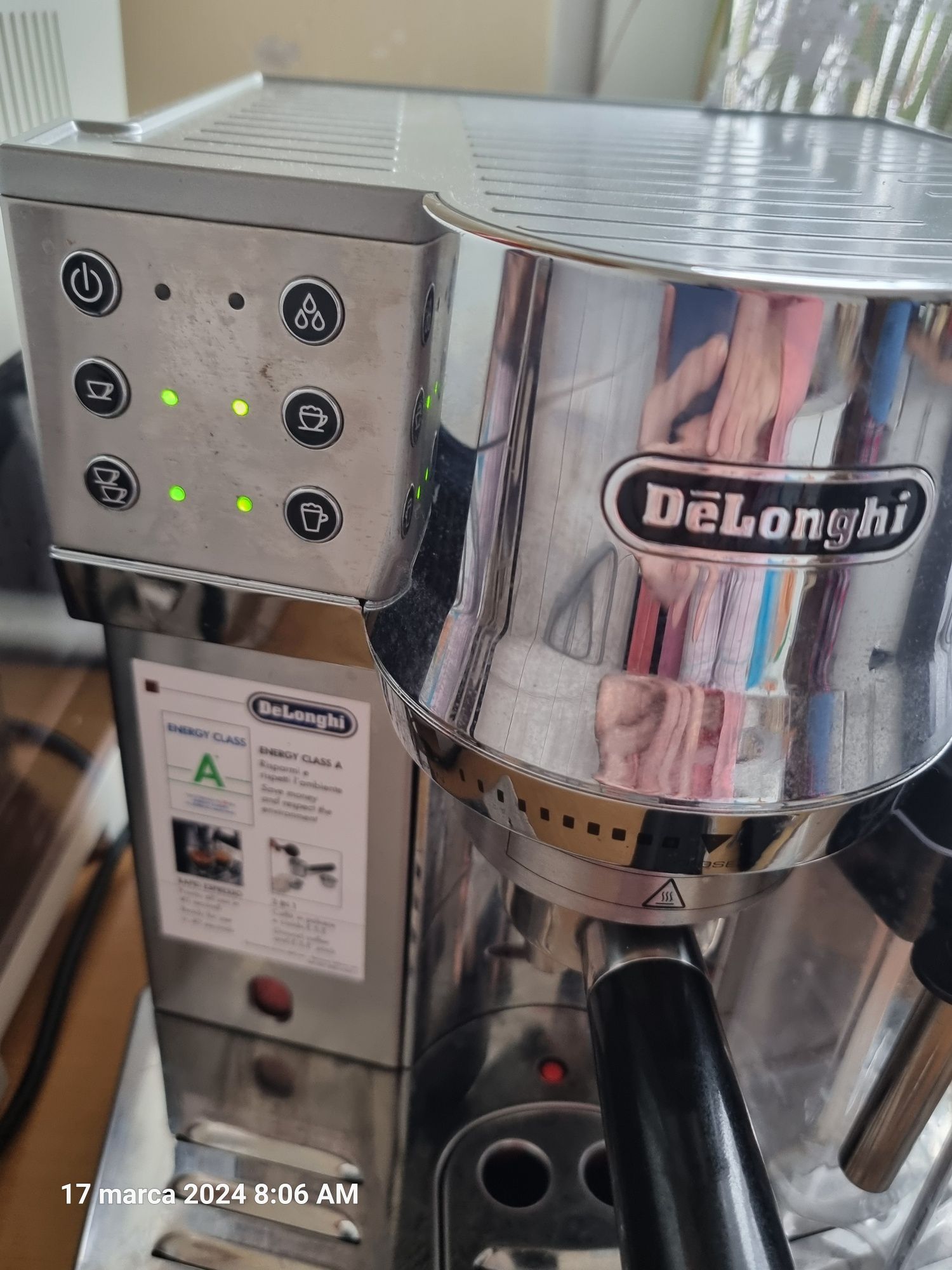 Ekspres do kawy Delonghi kolbowy