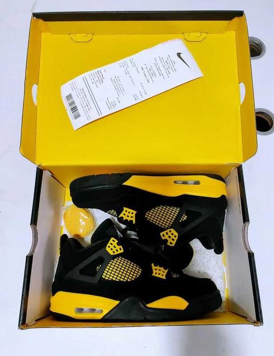 buty_Jordan4_Retro_Thunder_Espadryle / Rozmiar.45