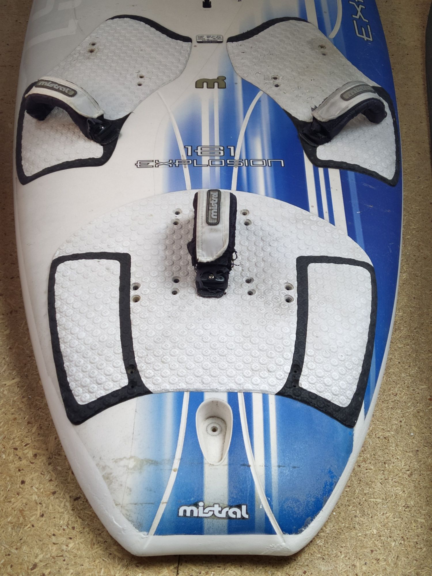 Deska Mistral 161 szer. 80cm dł. 260cm Windsurfing JP Starboard RRD F2