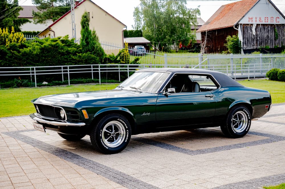 Samochód do ślubu ford mustang
