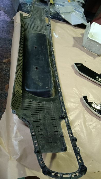 Friso de parachoques de trás do Kia rio lll de 2015
