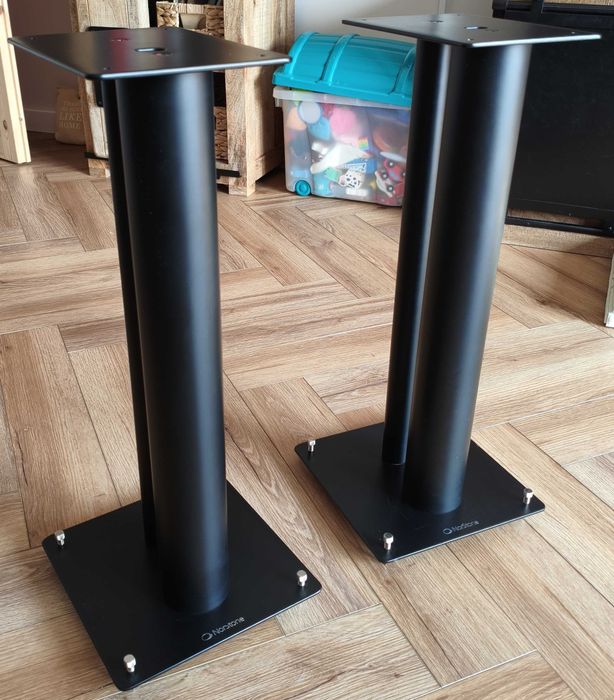 Standy pod kolumny głośnikowe Norstone Stylum 2 Stand Czarny kolor