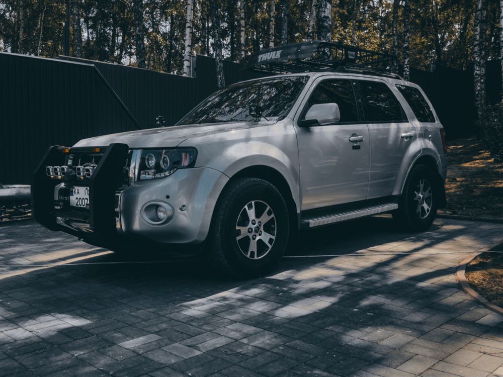 Ford escape XLT Limited 2010