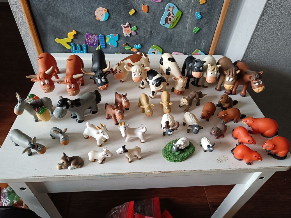 Figurki wesoła farma deagostini gołębnik