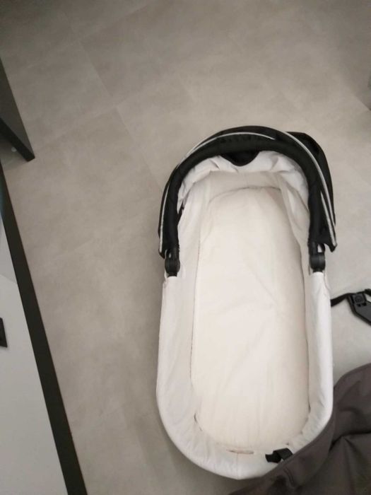 Wózek Valco Baby snap 4 (spacerówka+gondola).