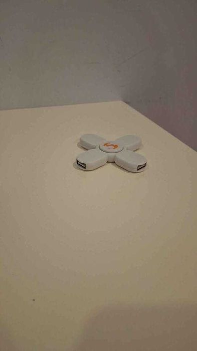 Fidget spiner com extensão para Fichas Eléctricas- Preço negociável