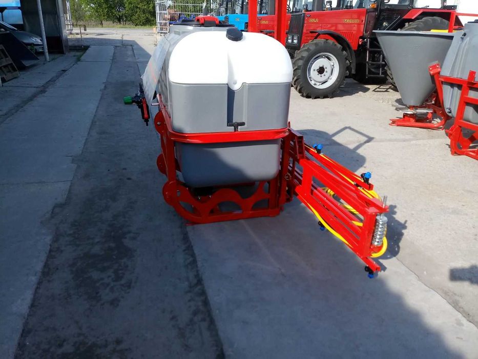 Миргород плаваючі крила опрыскиватель 600л обприскувач  PLM