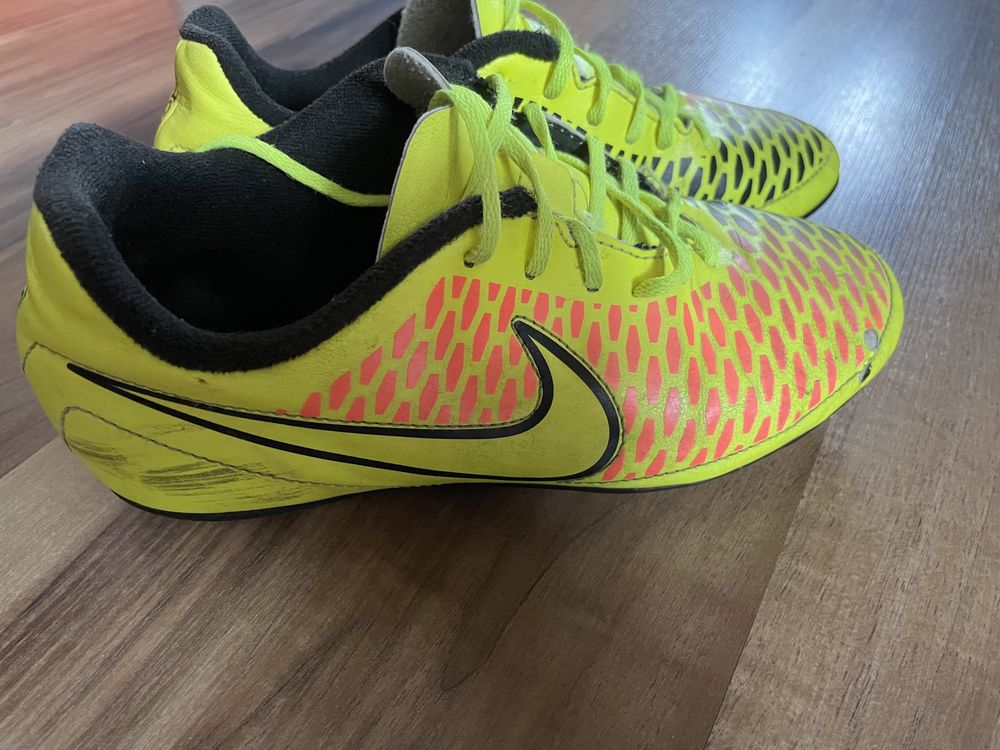 Korki Jr magista ola fg-r r. 35.5