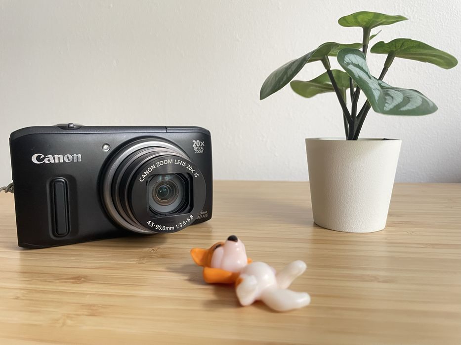 Canon PowerShot SX240 HS