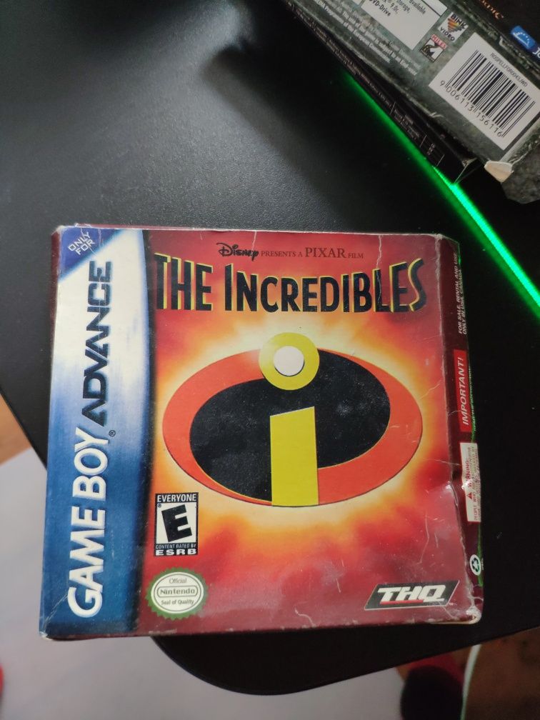 The incredibles gra GameBoyadvance