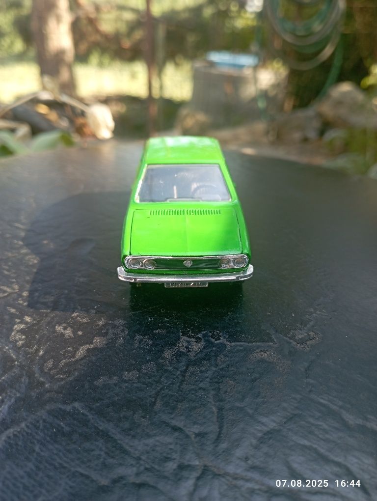 Модель 1:43 VW Passat B1 коллекционный