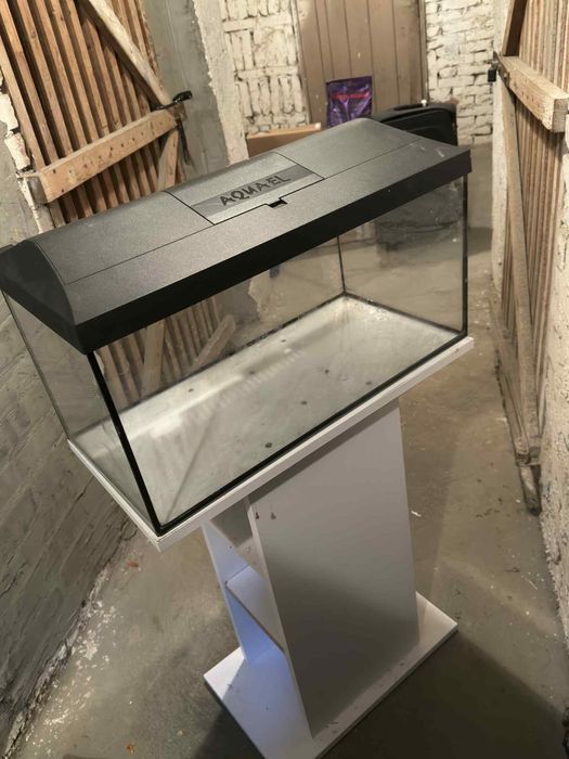 Akwarium 75l z szafka aquael