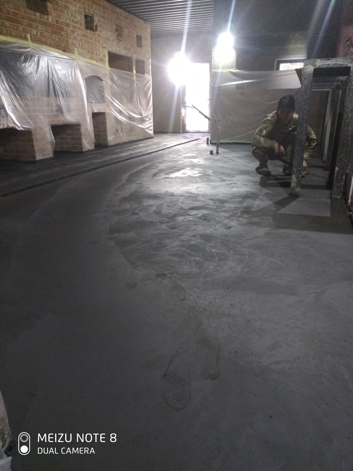 Промышленный пол от 20 м2, бетонный пол, ремонт бетонного пола