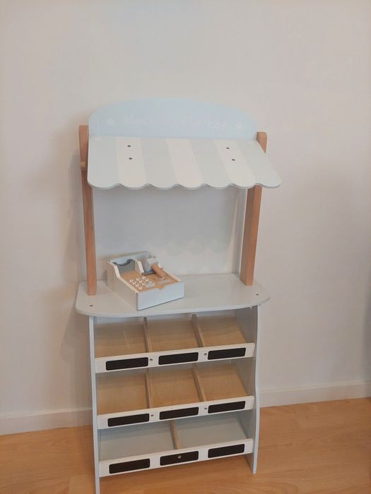 Drewniany stragan zabawka dla dzieci