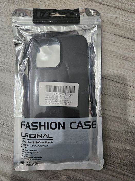 Czarne plecki fashionable case iphone 15 pro Max apple