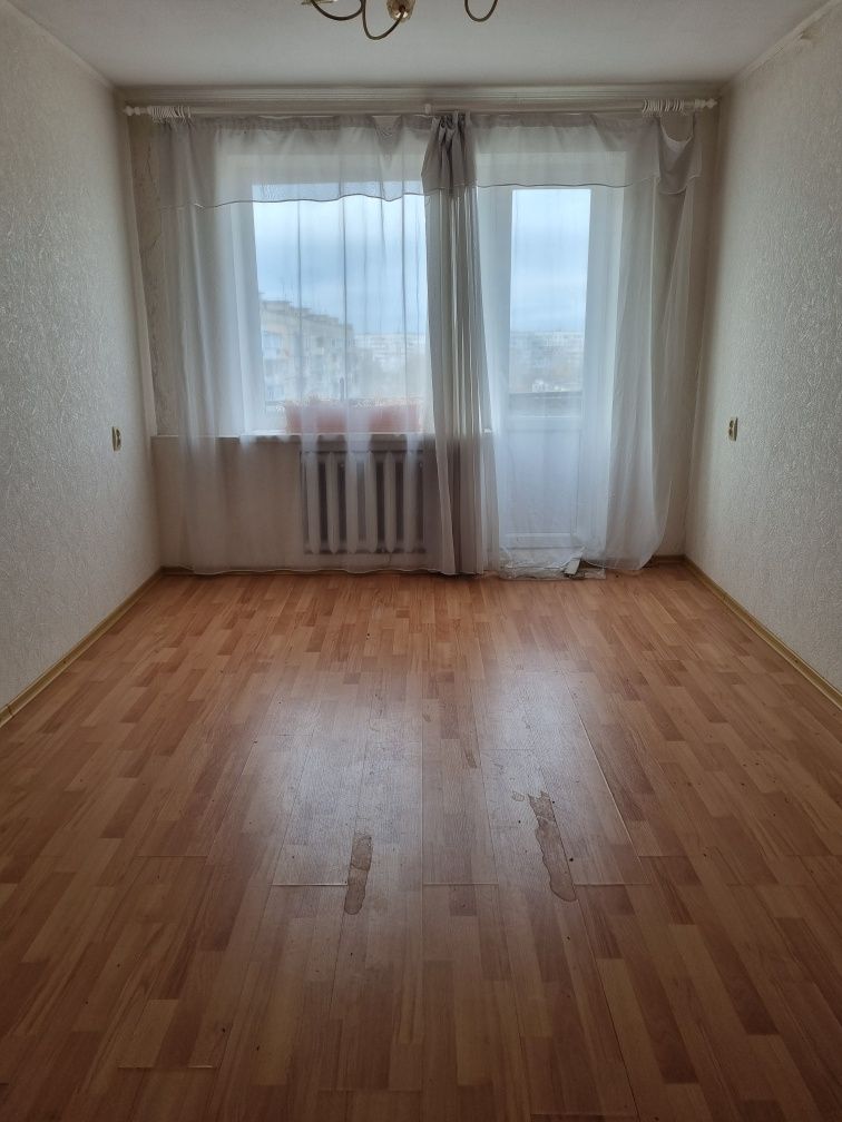 Продам  квартиру для большой семьи.