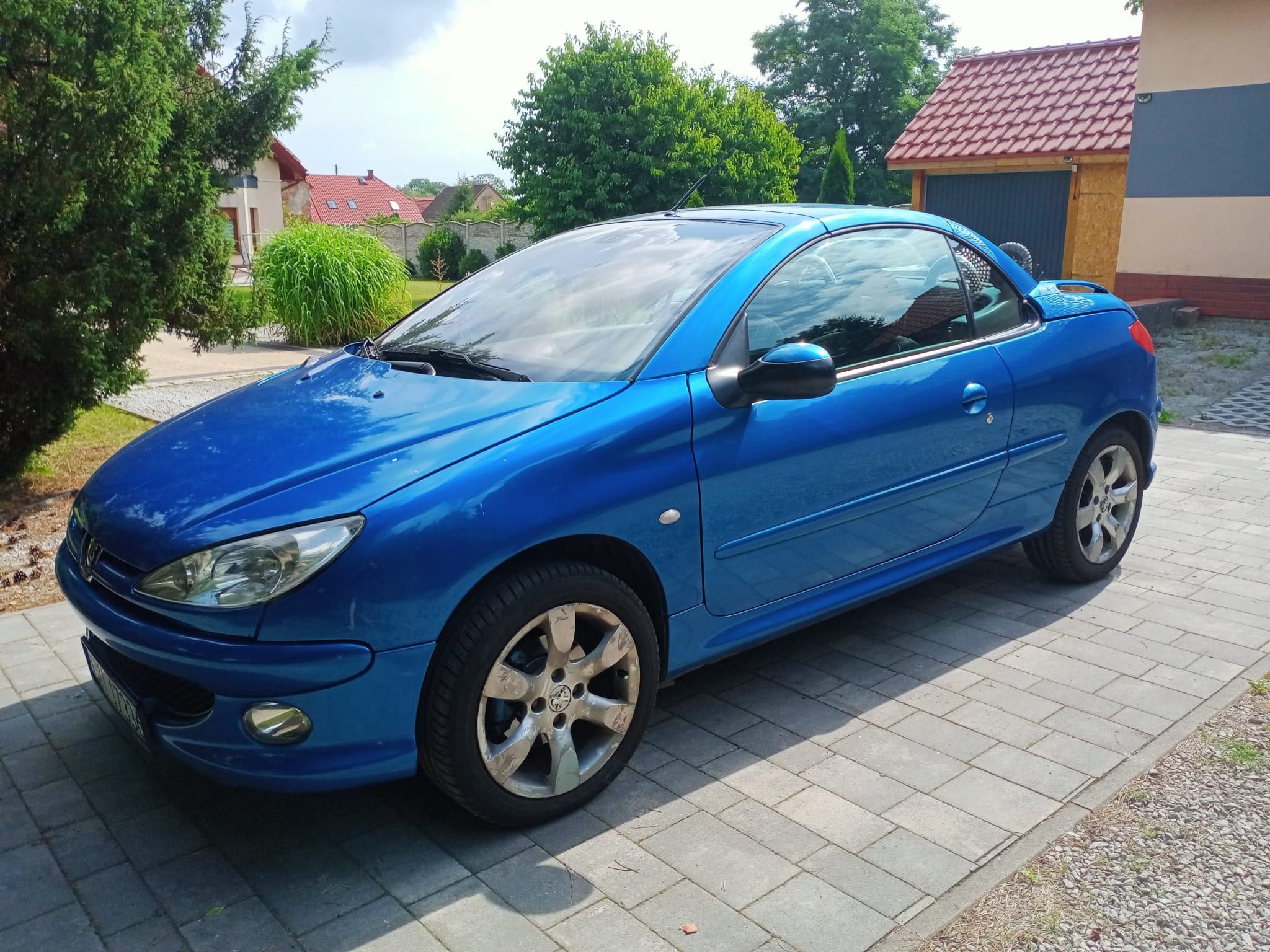 Peugeot 206 CC 2003 1,6 klima Zarejestrowany
