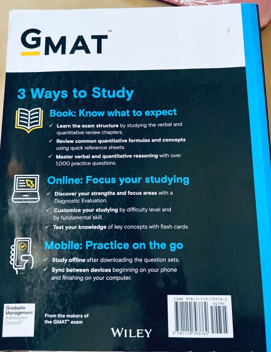 Livro GMAT Official Guide 2022