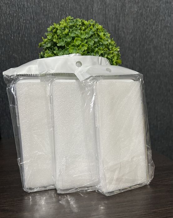 Продам чехлы на iPhone НОВЫЕ !