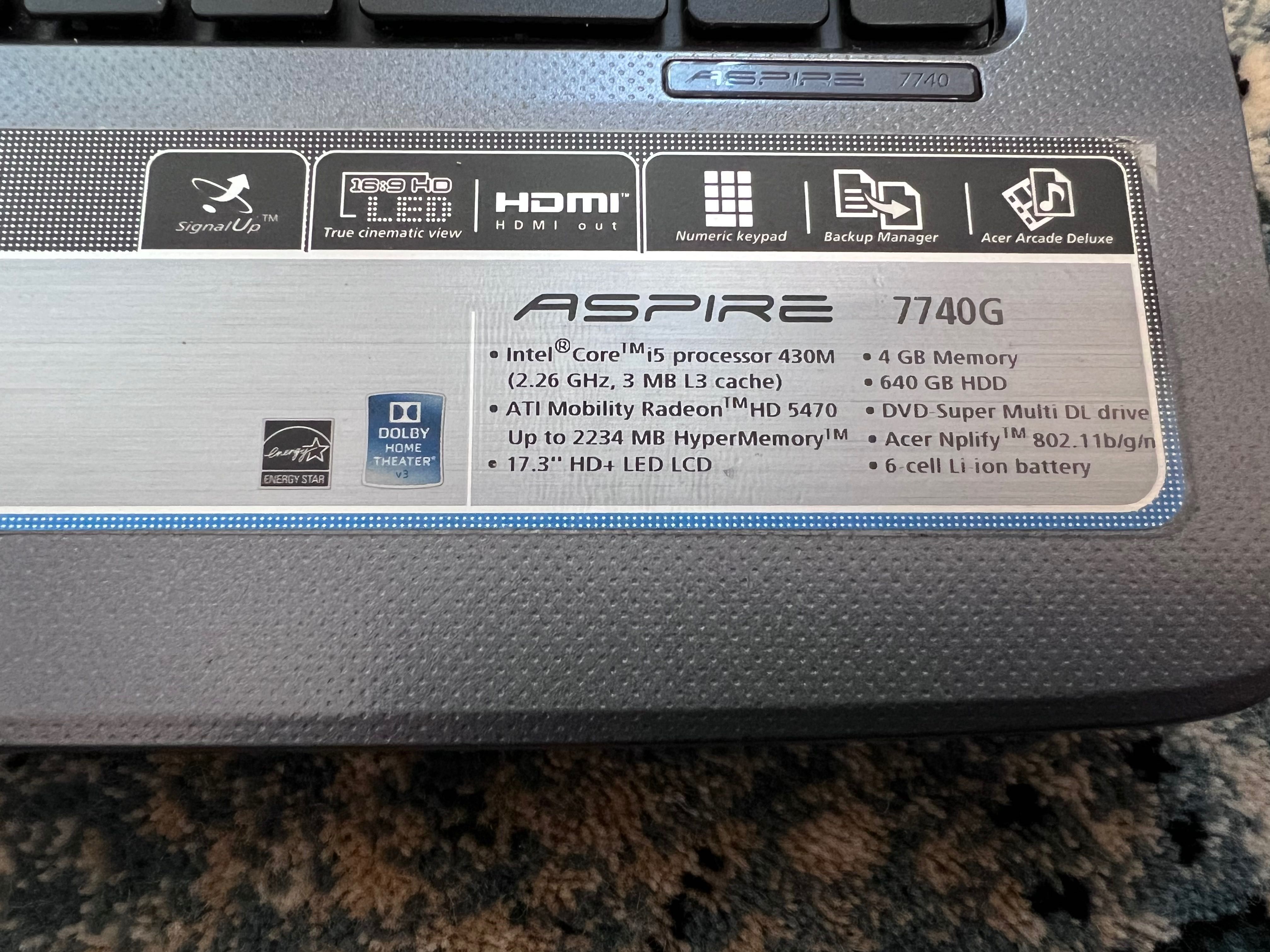 Laptop Acer Aspire 7740G + dodatkowa obudowa