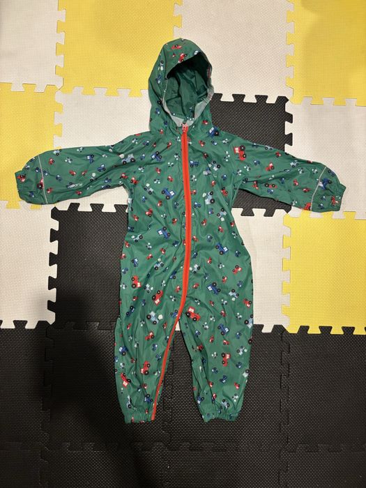 Kombinezon wodoodporny Mountain Warehouse rozmiar 98 traktory
