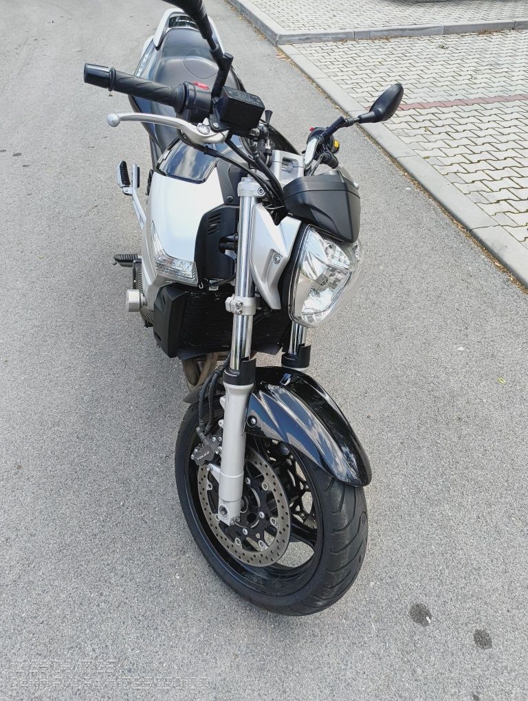Suzuki GSR-600. Zadbany