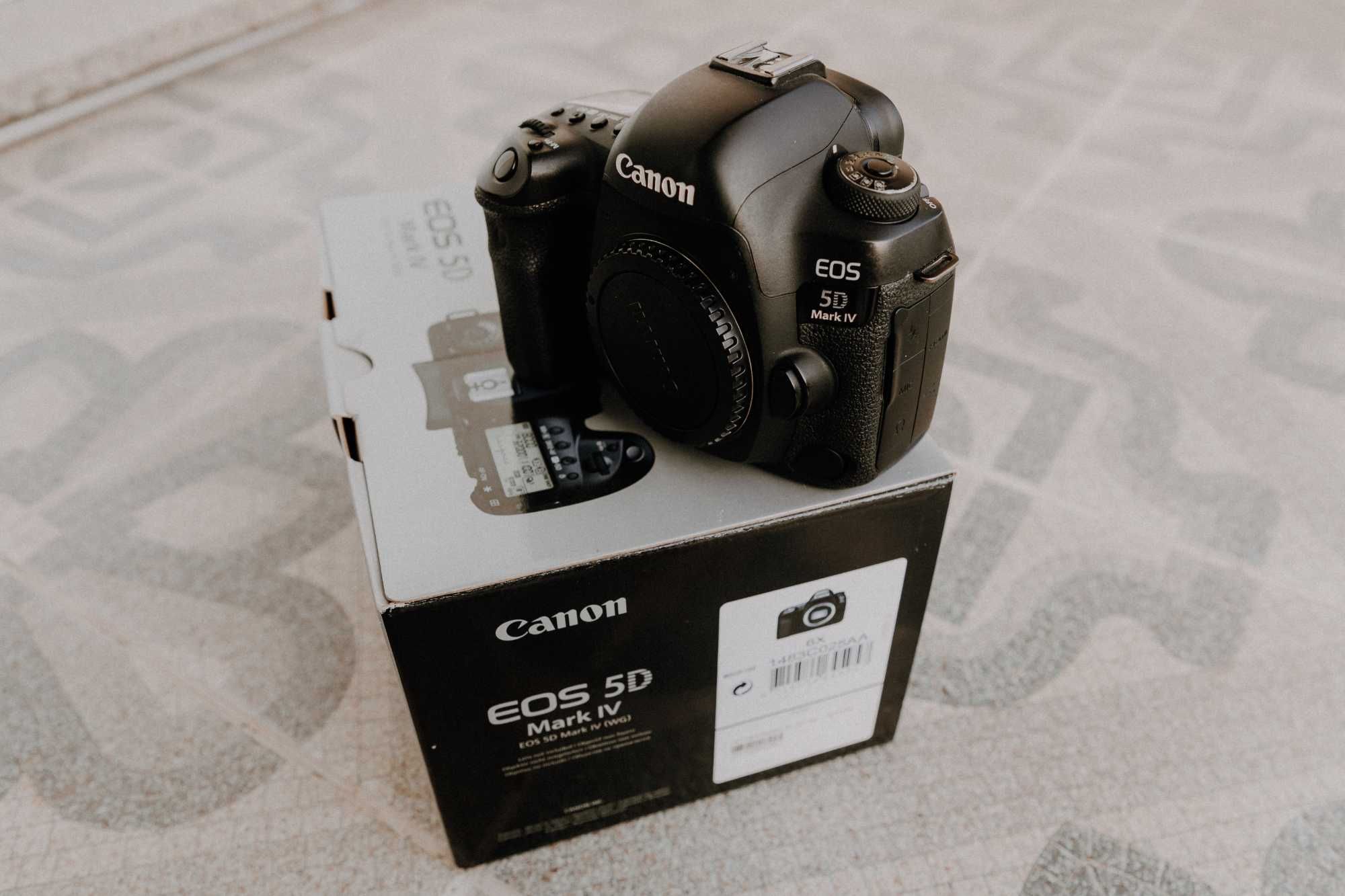 Canon 5D IV (4) com Caixa e Bateria extra