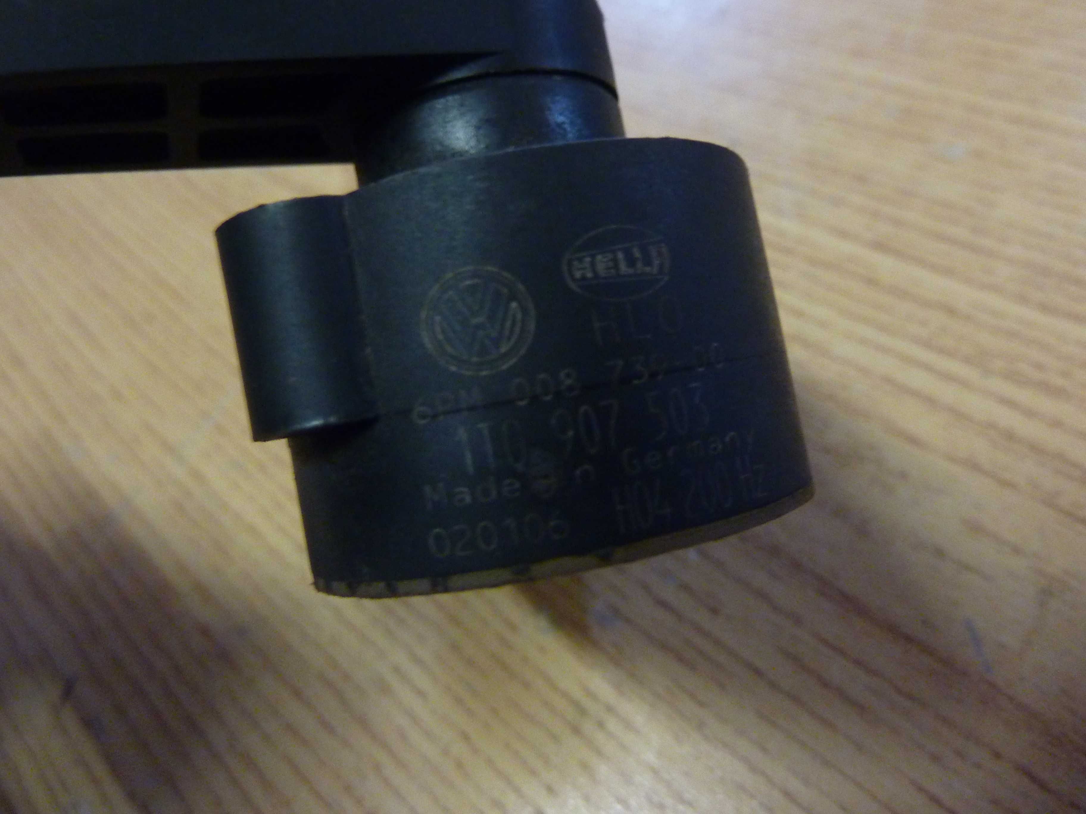 VW AUDI czujnik poziomu świateł xenon PRZÓD TYŁ 1T0.907503