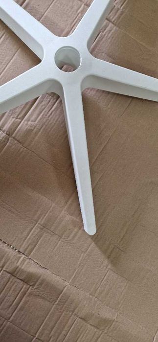 Podstawa do fotela biurowego tworzywo biała 680mm