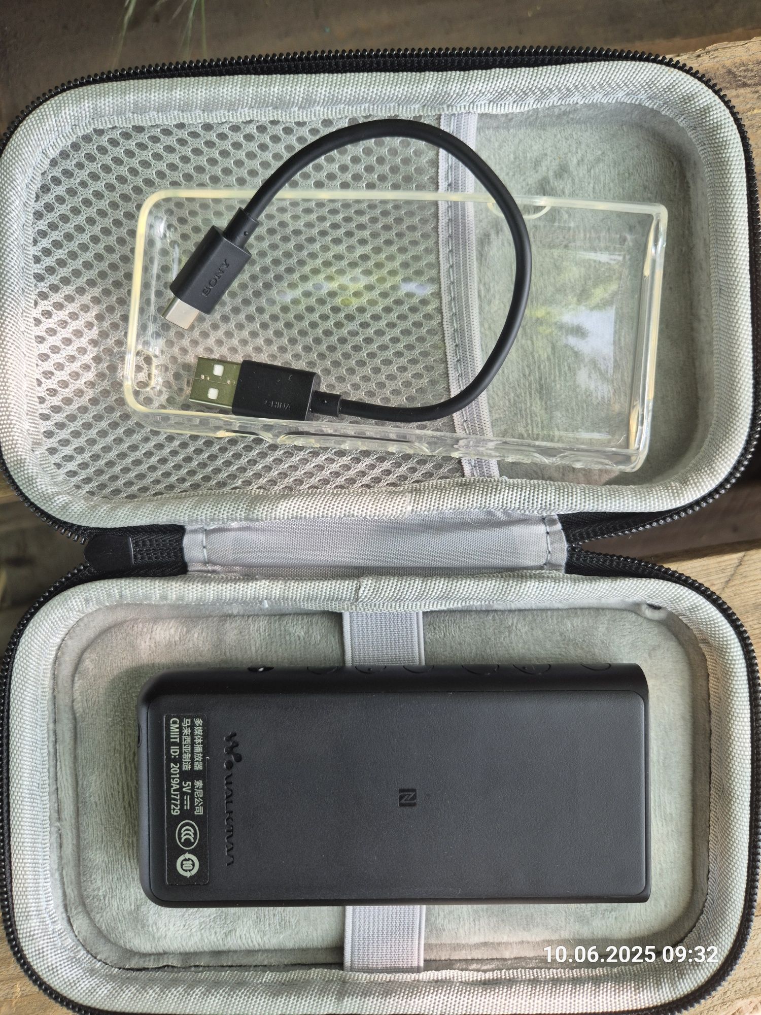 SONY NW-ZX505 android